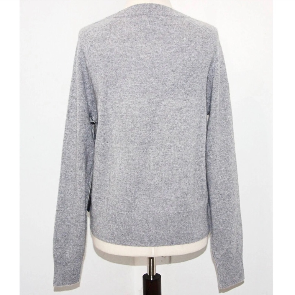 Tahari Embroidered Shoulders 100% 2ply Cashmere Crew Neck Sweater Grey - Picture 2 of 8